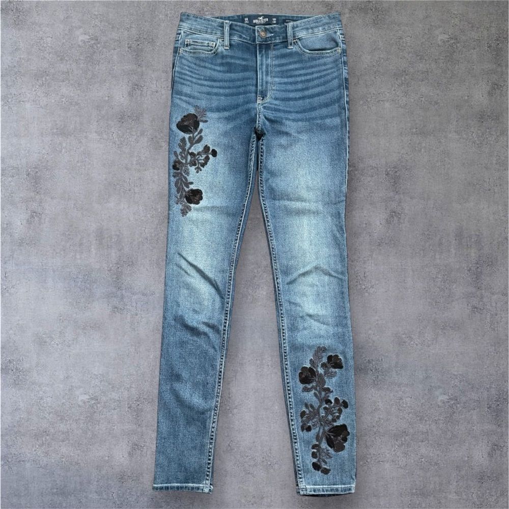 Hollister Floral Embroidered High Rise Super Skinny Jeans Blue W27 L30